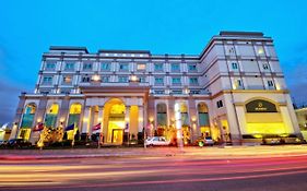 Herman International Hotel Phnom Penh Exterior photo