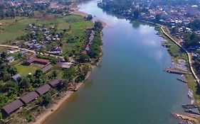 Riverside Hsipaw Resort Exterior photo