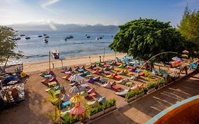 Gili Sands Hotel & Bar Quần đảo Gili Exterior photo