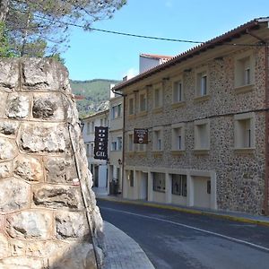 Hotel Gil Montanejos Exterior photo