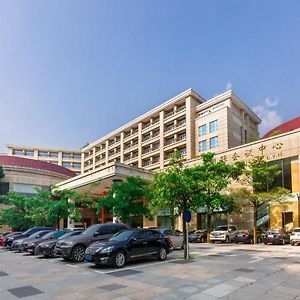 The Lotus Villa Hotel Đông Hoản Exterior photo