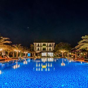 KHU NGHỈ DƯỠNG BÃI BIỂN Hòn Bà LAGI Hotel Exterior photo