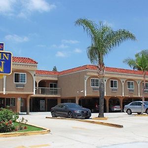 Orange Tustin Inn In Orange Exterior photo