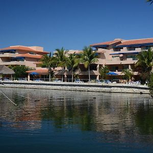 Porto Bello Gran Marina Hotel Puerto Aventuras Exterior photo