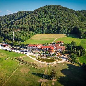 Landgasthof Deutsches Haus Kg Hotel Weilheim an der Teck Exterior photo