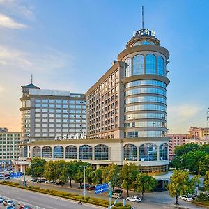 Maison New Century Hotel Dongguan Đông Hoản Exterior photo