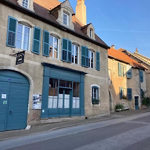 Le P'Tit Relai Bed & Breakfast Montbozon Exterior photo