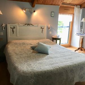 Chambre D'Hote La Pastourelle Bed & Breakfast Saint-Lormel Exterior photo