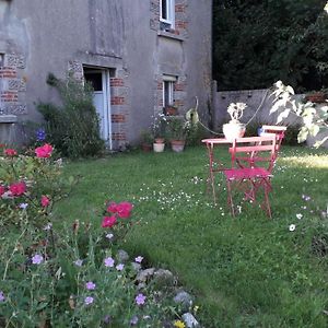 Chambre d hôte chez Fany Bed & Breakfast Mur-de-Bretagne Exterior photo