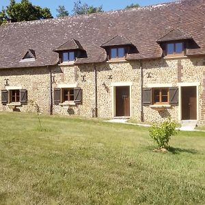 Domaine De Gentilly Bed & Breakfast Saint-Maurice-les-Charencey Exterior photo