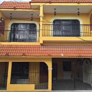 Apartamento Colonial Campeche Apartment Exterior photo