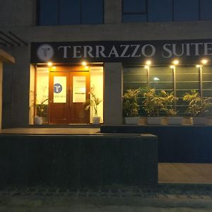 Terrazzo Suits Hotel Ahmedabad Exterior photo