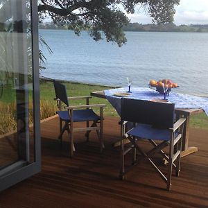 Absolute Waterfront Serenity Near Auckland Apartment Clarks Beach Exterior photo