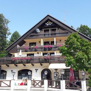 Sobe Krona Hotel Radovljica Exterior photo