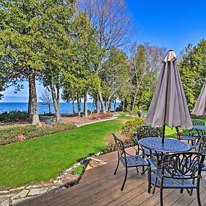 Sturgeon Bay Hideaway With Direct Water Access! Villa Egg Harbor Exterior photo