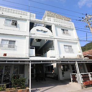 Pension Sea Friend Hotel Tokashiki Exterior photo