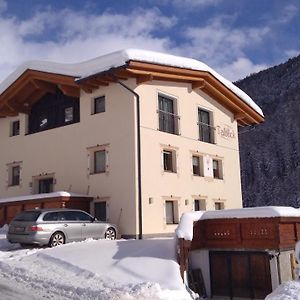 Haus Talblick Apartment Curon Venosta Exterior photo