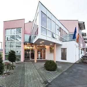 Hotel An Der Waldstrasse Gross-Zimmern Exterior photo