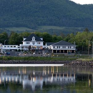 Hotel Aquamer Carleton-sur-Mer Exterior photo