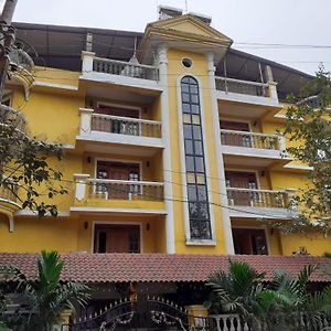 Antonio'S Residency Goa Hotel Betalbatim Exterior photo