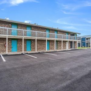 Rodeway Inn At Somers Cove Marina Crisfield Exterior photo