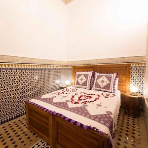 Room In Guest Room - Charming Riad Ouliya Fes Exterior photo