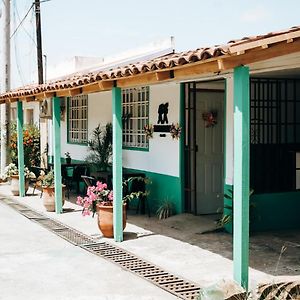 Hostel Travelers Chitre Exterior photo