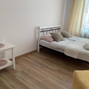 Sweet Apartament Apartment Tarnowskie Gory Exterior photo