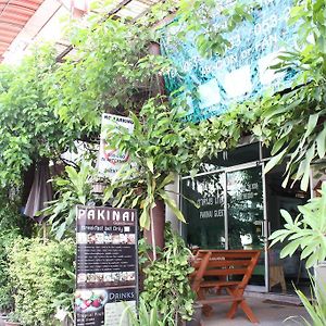 Pakinai Guesthouse Chiang Mai Exterior photo