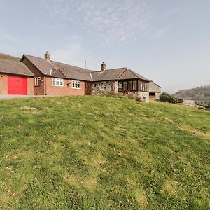 Cwm Heulog Villa Abergele Exterior photo