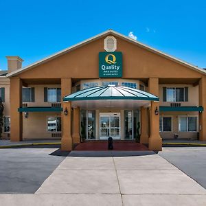 Quality Inn & Suites Airport West Salt Lake City Exterior photo