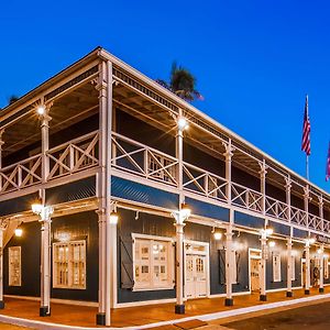 Pioneer Inn Lahaina Exterior photo