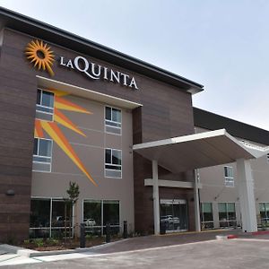 La Quinta Inn & Suites By Wyndham San Bernardino Exterior photo