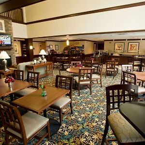 Hawthorn Suites By Wyndham Williamsville Buffalo Airport Restaurant photo