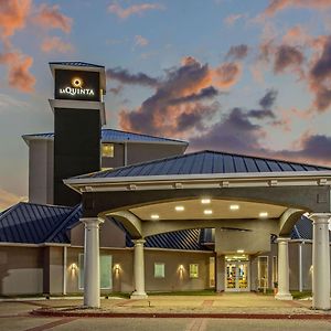 La Quinta Inn & Suites By Wyndham Panama City Exterior photo