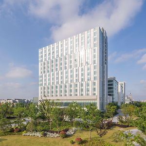 Radisson Blu Shanghai Pudong Jinqiao Exterior photo