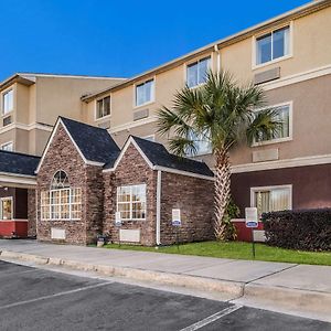 Quality Inn & Suites Augusta Fort Eisenhower Area Exterior photo