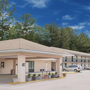 Days Inn By Wyndham Newton Ms I-20 Exterior photo