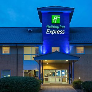 Holiday Inn Express Braintree, An Ihg Hotel Exterior photo