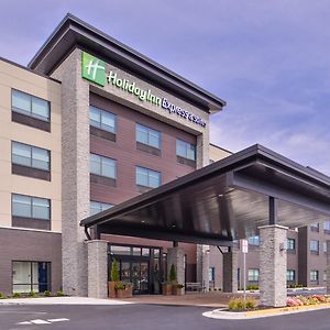 Holiday Inn Express & Suites - Olathe West, An Ihg Hotel Exterior photo