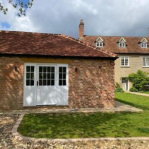 Old Bunsty, Gayhurst, Milton Keynes Bed & Breakfast Newport Pagnell Exterior photo