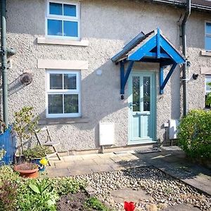 Quiet 2 Bedroomed Cottage, Near The Lakes Carnforth Exterior photo