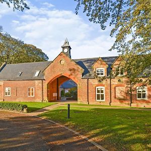 Grey Towers Stables 3 Bedroom Set In Private Grounds Middlesbrough Exterior photo