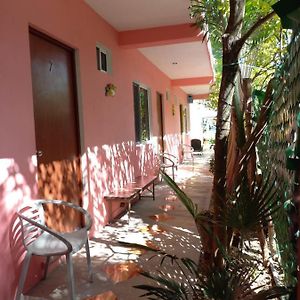 Casona Del Negro Aguilar Hotel Valladolid  Exterior photo