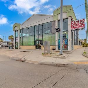 125 Atlantic Avenue Unit F - Pet Friendly! Walk To The Beach And Pier! 1Br -1Ba - Sleeps 2-4 Guests! Villa Myrtle Beach Exterior photo