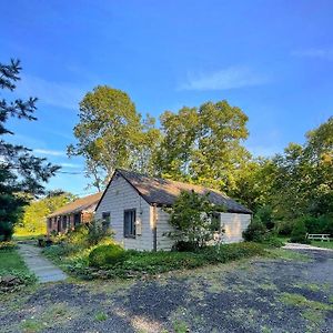 Cozy Ranch By The Trail & Sleeping Giant Apartment Hamden Exterior photo