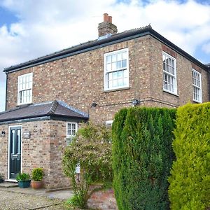 Lilac Tree Cottage Dunnington  Exterior photo