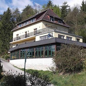 Landhaus Waldfrieden Bed & Breakfast Lassnitzhoehe Exterior photo