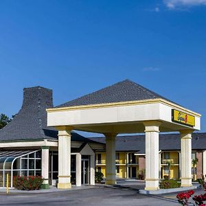 Super 8 By Wyndham Mcdonough Ga Hotel Exterior photo