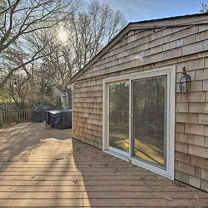 Hamptons Vacation Rental With Seasonal Pool! Hampton Bays Exterior photo